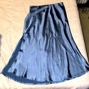 Blue satin high waisted skirt with slit